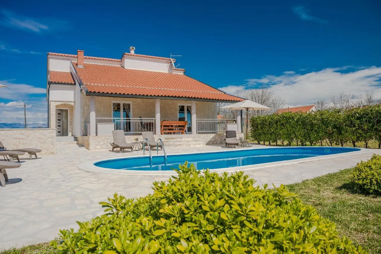Holiday House Paula Privlaka